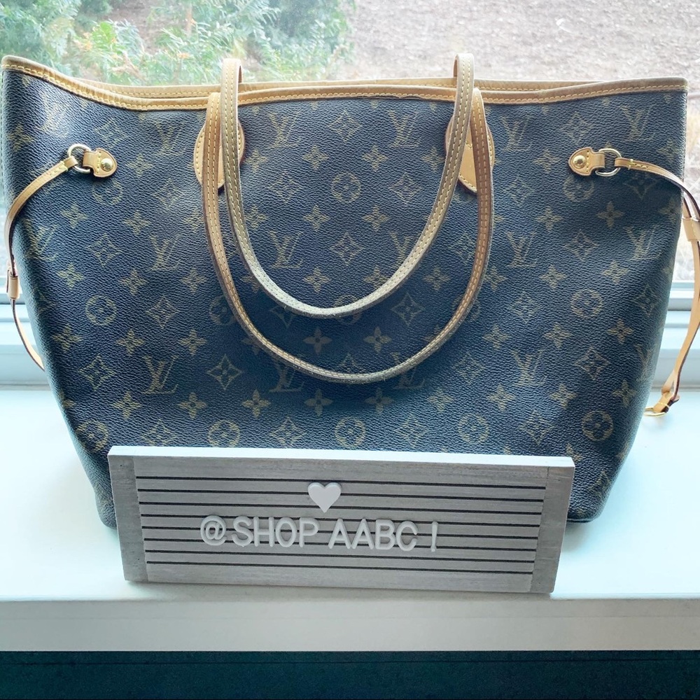 🛑SOLD🛑 Authentic Never Full MM